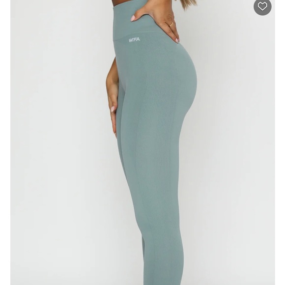 White fox seamless leggings - Picture 2 of 8